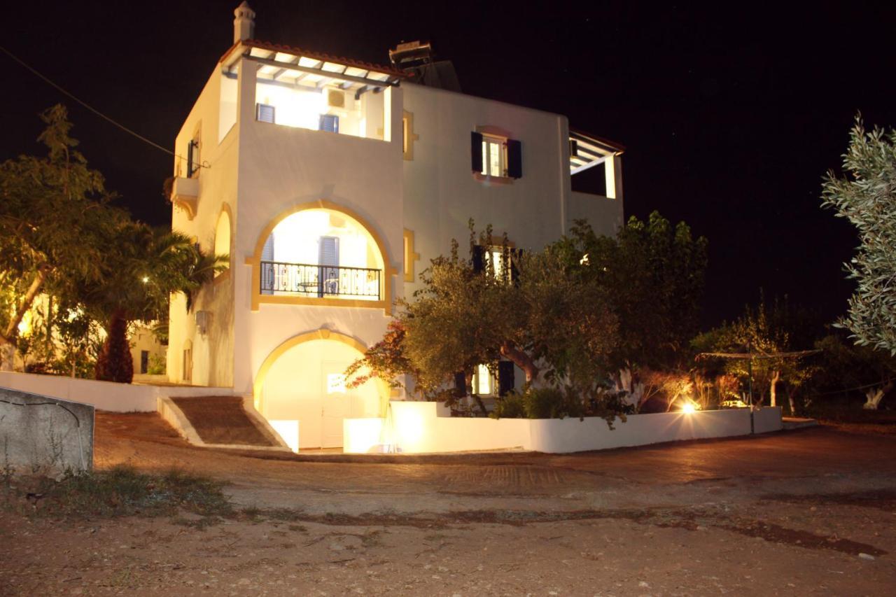 Theofilos Appartements Livadi  المظهر الخارجي الصورة