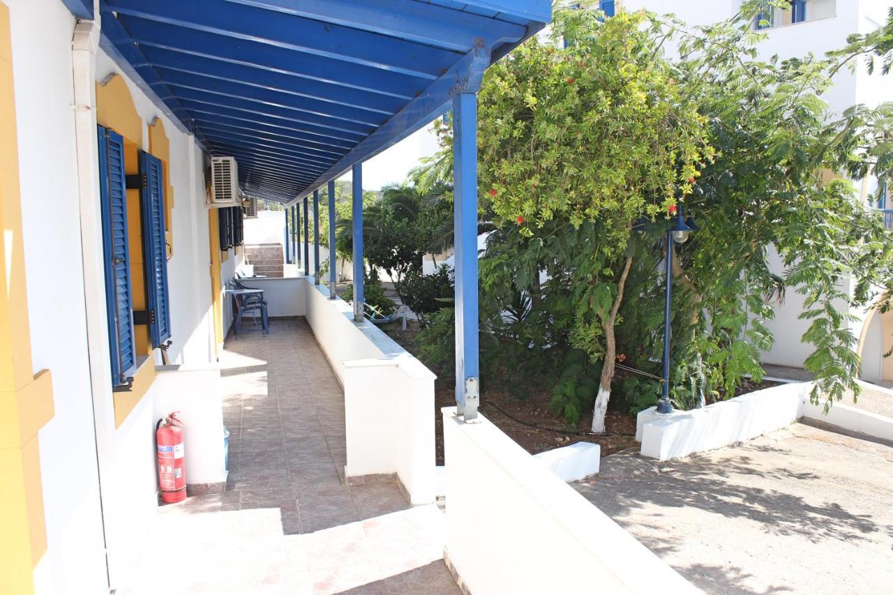 Theofilos Appartements Livadi  المظهر الخارجي الصورة