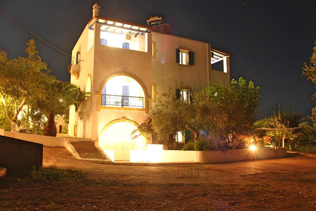 Theofilos Appartements Livadi  المظهر الخارجي الصورة