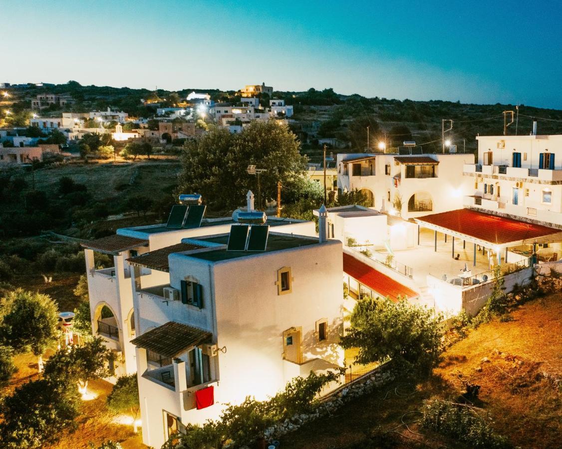Theofilos Appartements Livadi  المظهر الخارجي الصورة