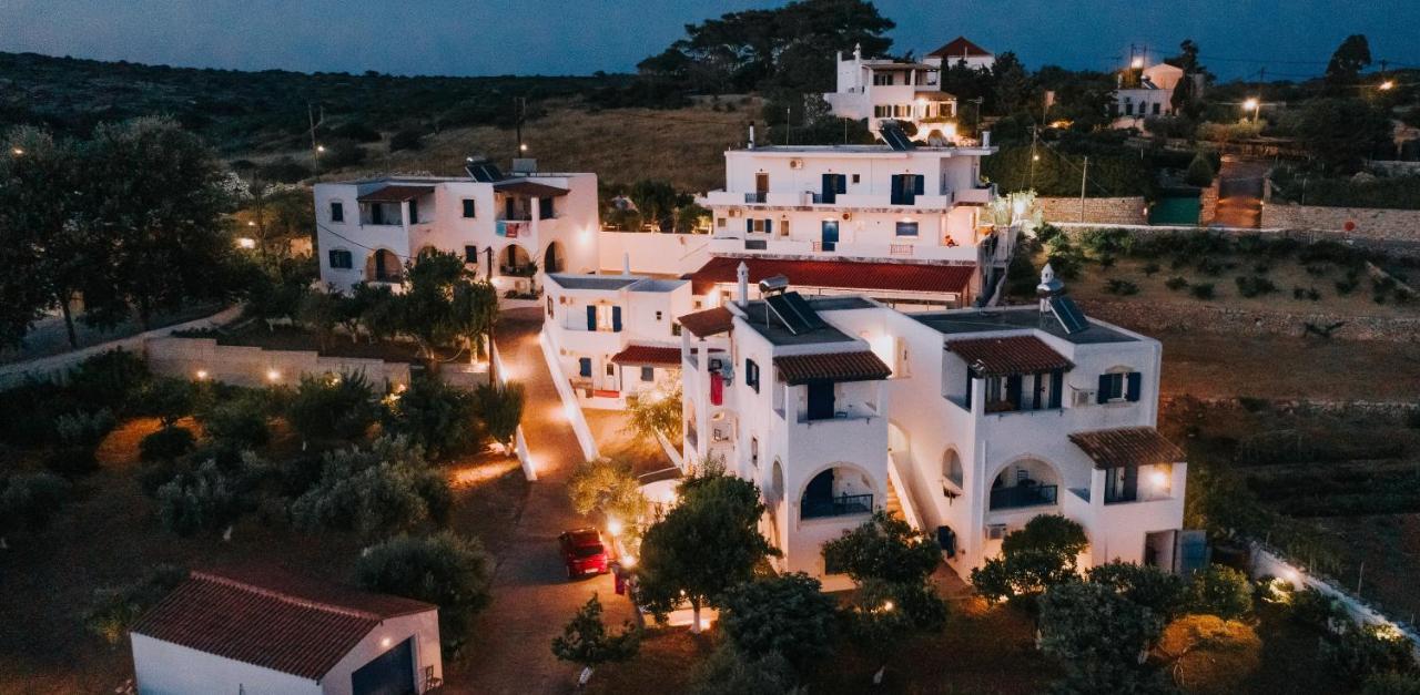 Theofilos Appartements Livadi  المظهر الخارجي الصورة