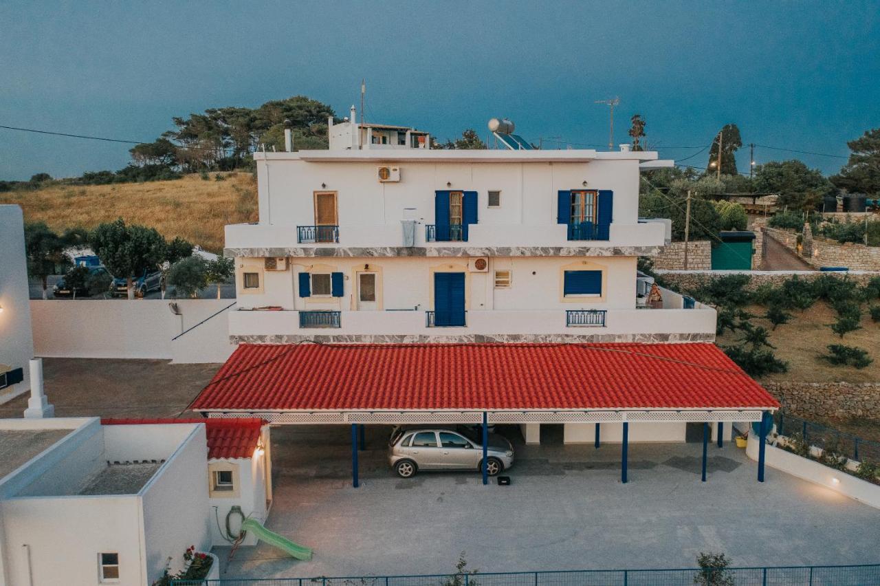 Theofilos Appartements Livadi  المظهر الخارجي الصورة